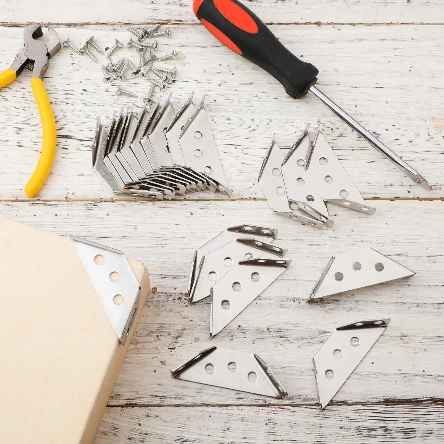 Escuadra de Acero Inoxidable para Muebles